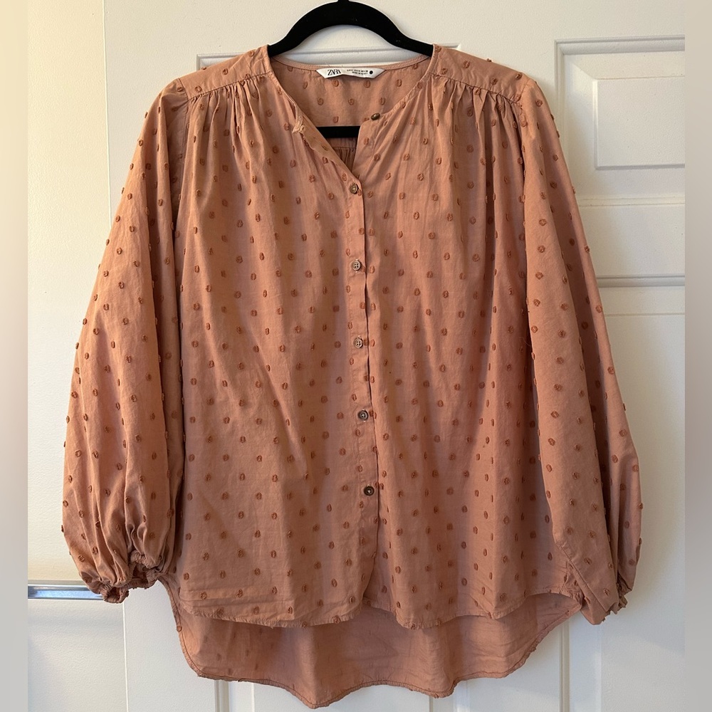 Swiss Dot Button Front Top